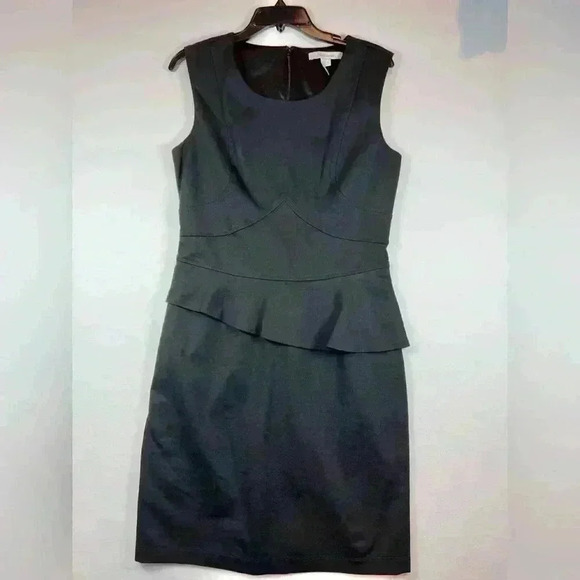 Max and Cleo black sheath dress ruffle waist detail size 10 slimming sleeveless - Picture 1 of 8